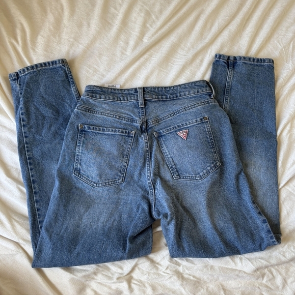 Guess Blue Mom Jeans - Picture 6 of 7